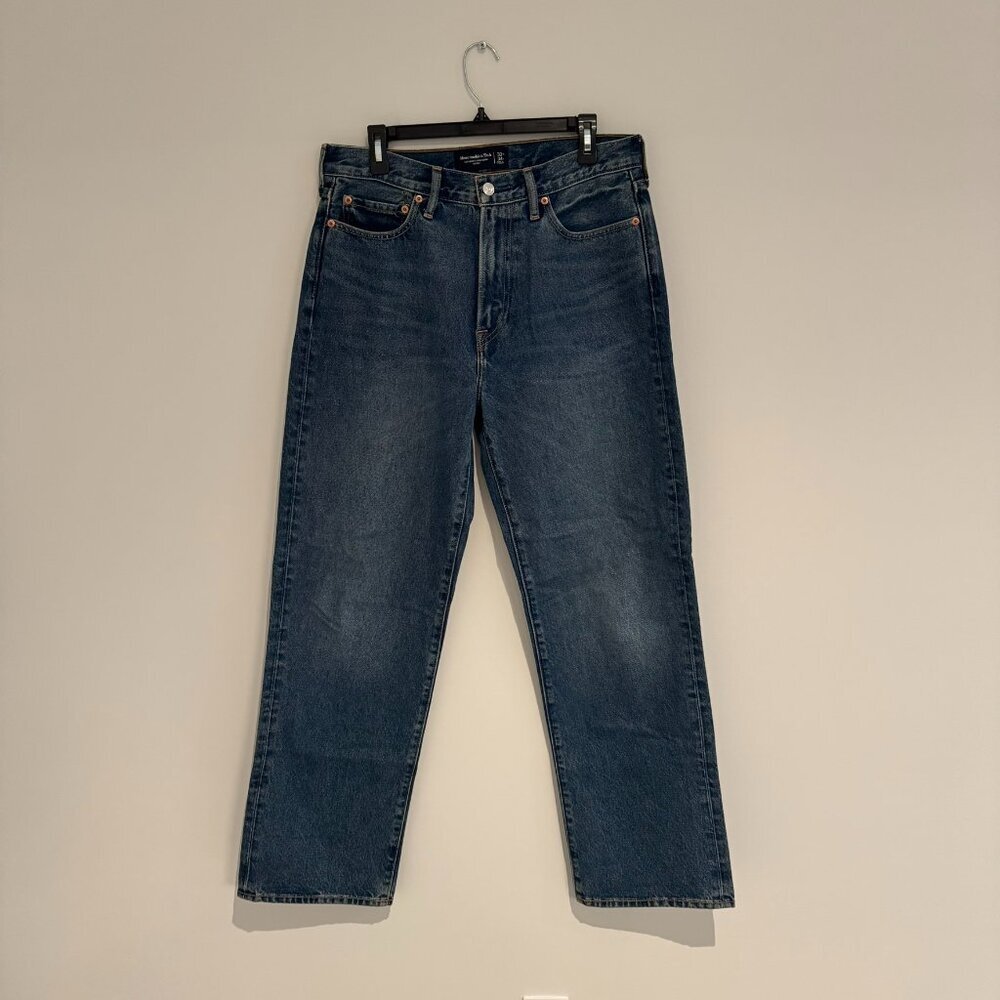 Abercrombie & Fitch Baggy Blue Jeans 32x34 Like New